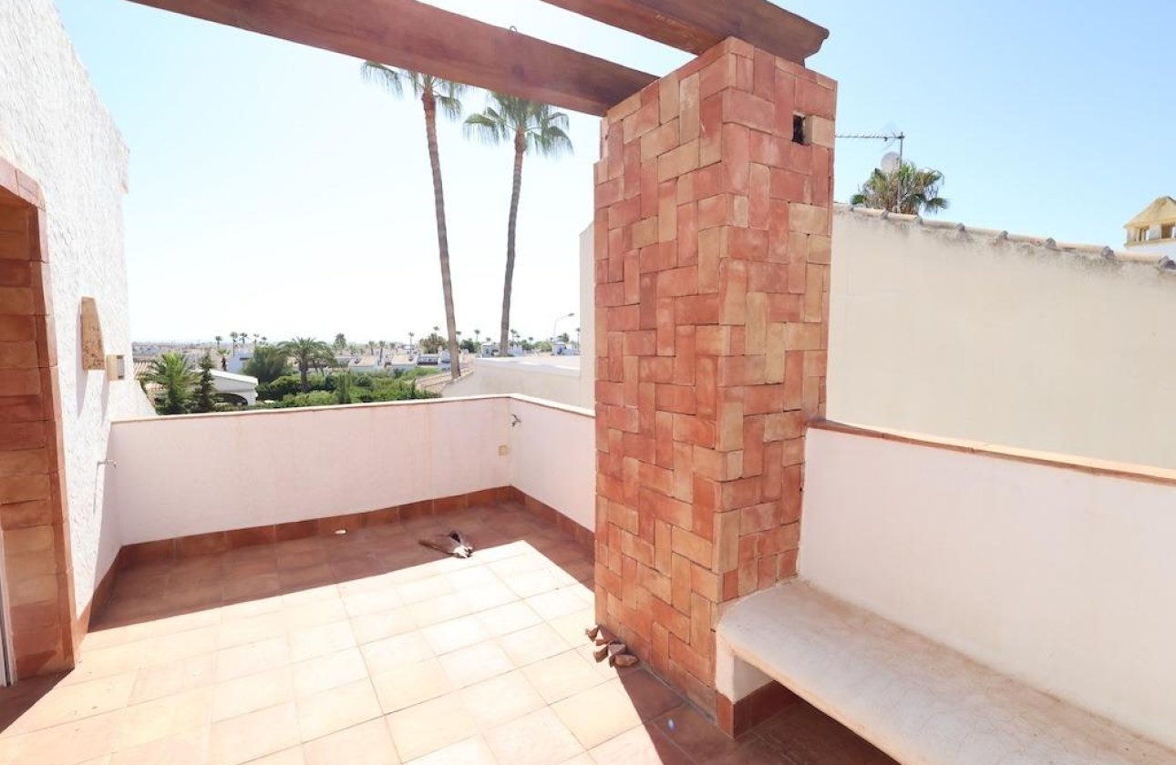 Resale - Villa - Orihuela Costa - Villamartin