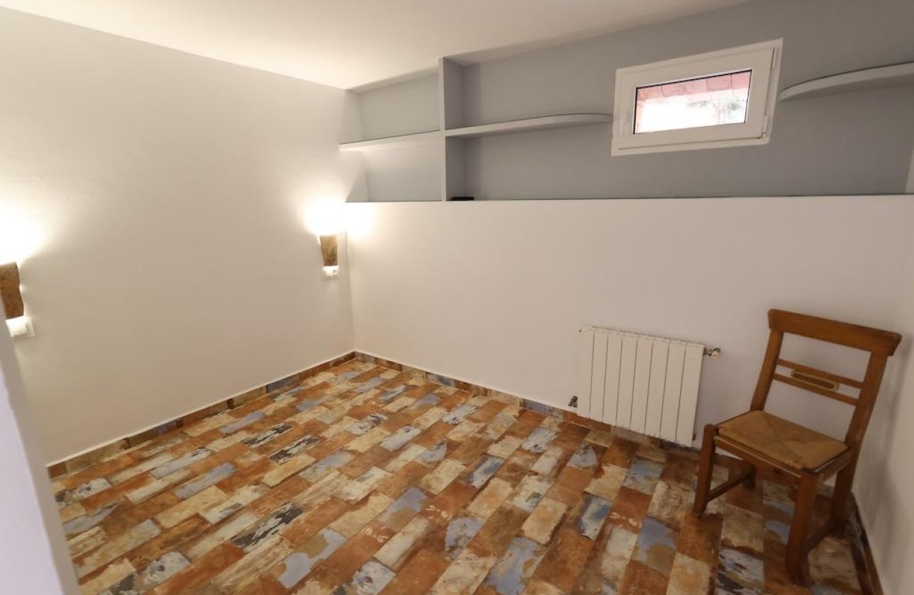 Resale - Villa - Orihuela Costa - Villamartin