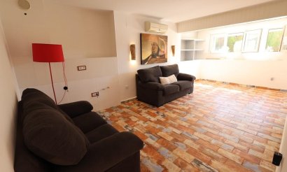 Resale - Villa - Orihuela Costa - Villamartin
