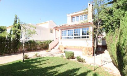 Resale - Villa - Orihuela Costa - Villamartin