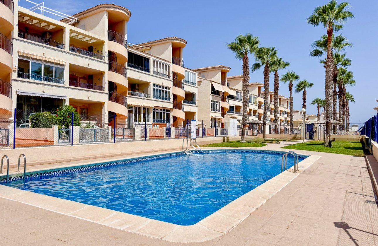 Resale - Apartment / flat - Orihuela Costa - Los Altos