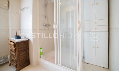Resale - Apartment / flat - Torrevieja - Centro