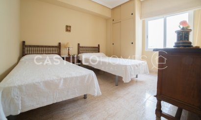 Resale - Apartment / flat - Torrevieja - Centro