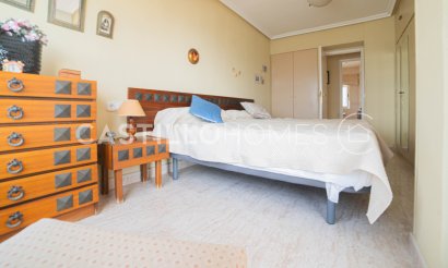 Resale - Apartment / flat - Torrevieja - Centro