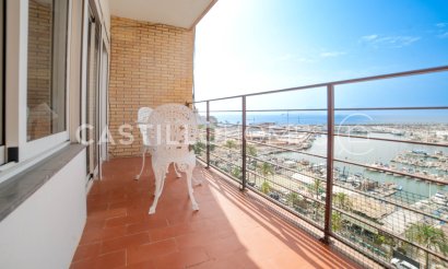 Resale - Apartment / flat - Torrevieja - Centro