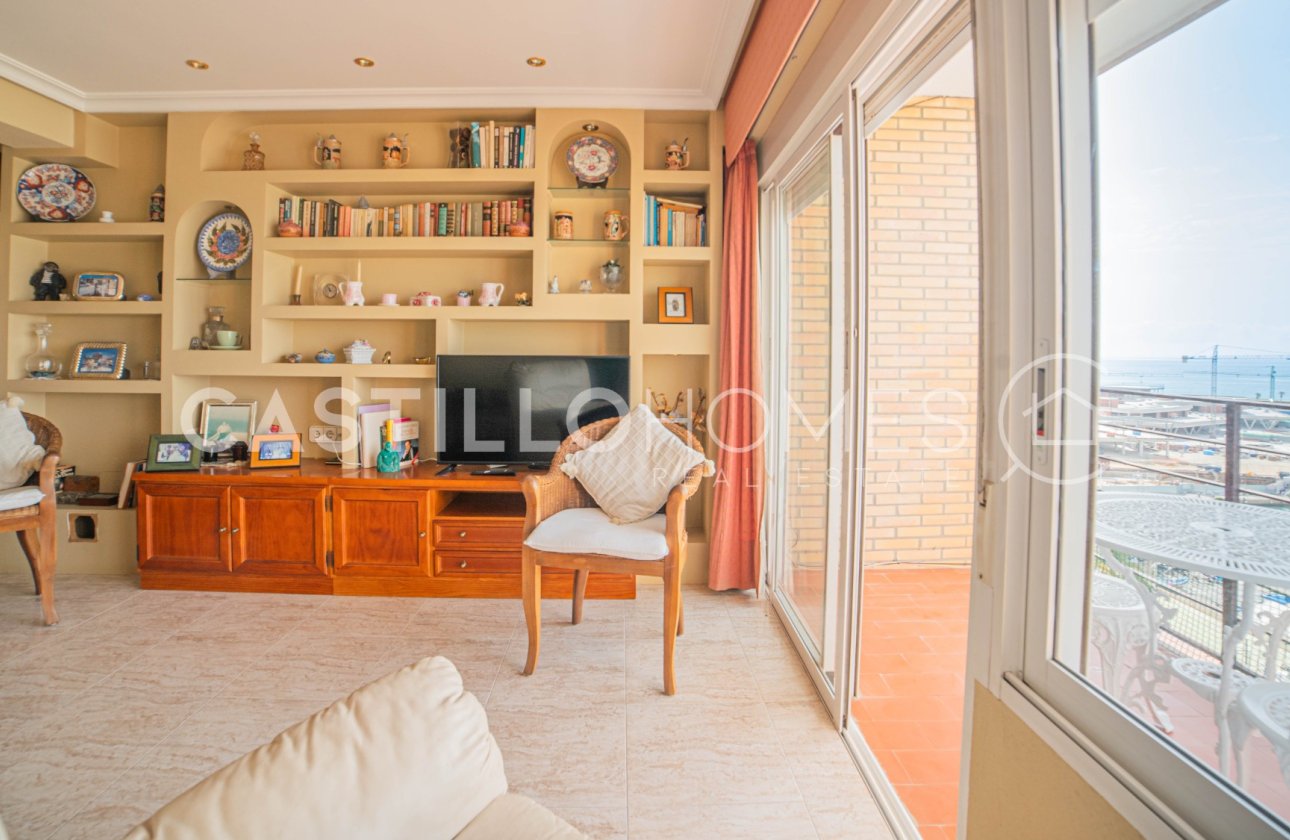 Resale - Apartment / flat - Torrevieja - Centro