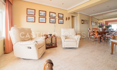 Resale - Apartment / flat - Torrevieja - Centro