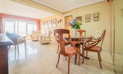 Resale - Apartment / flat - Torrevieja - Centro