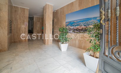 Resale - Apartment / flat - Torrevieja - Centro
