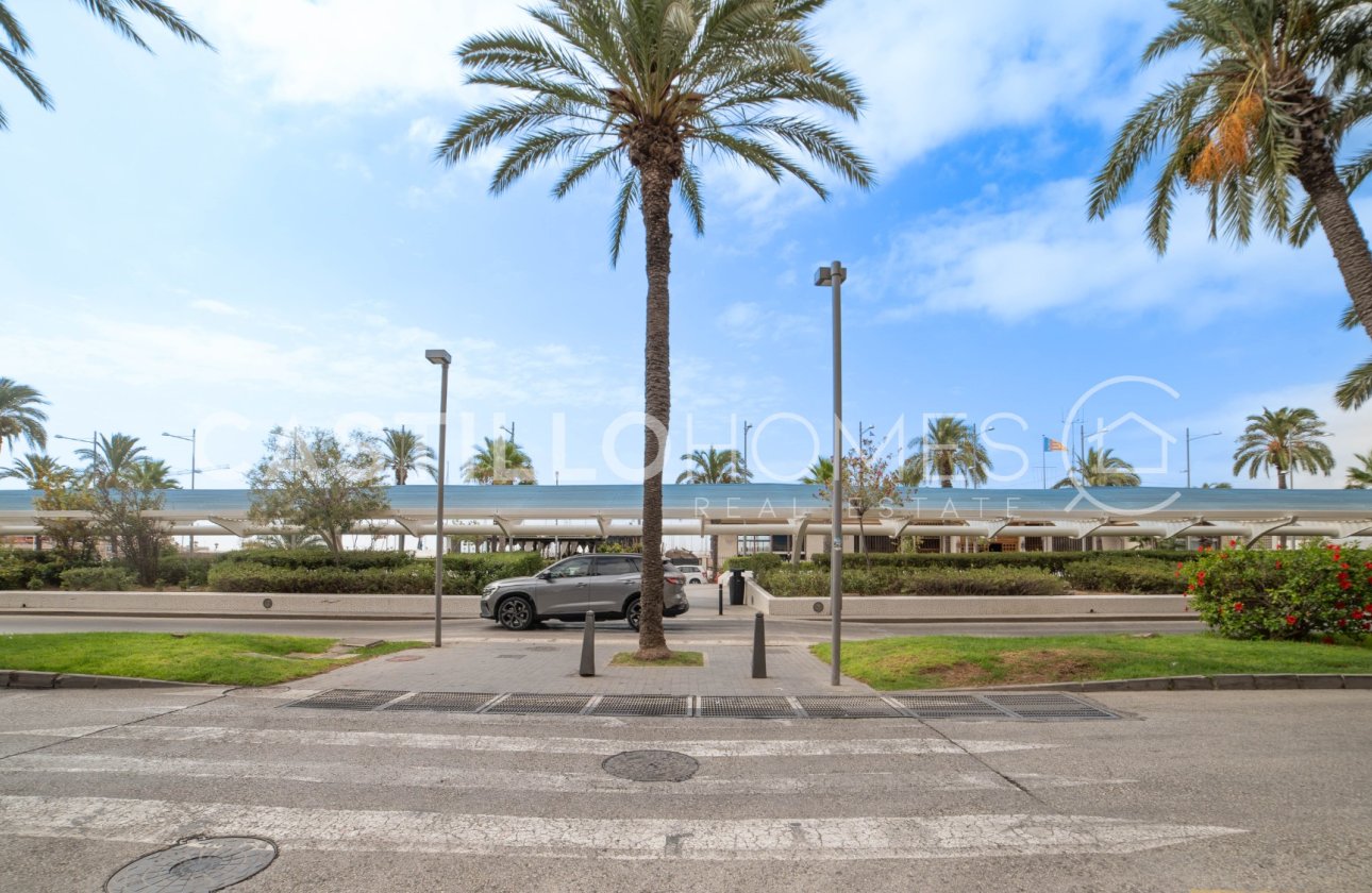 Resale - Apartment / flat - Torrevieja - Centro