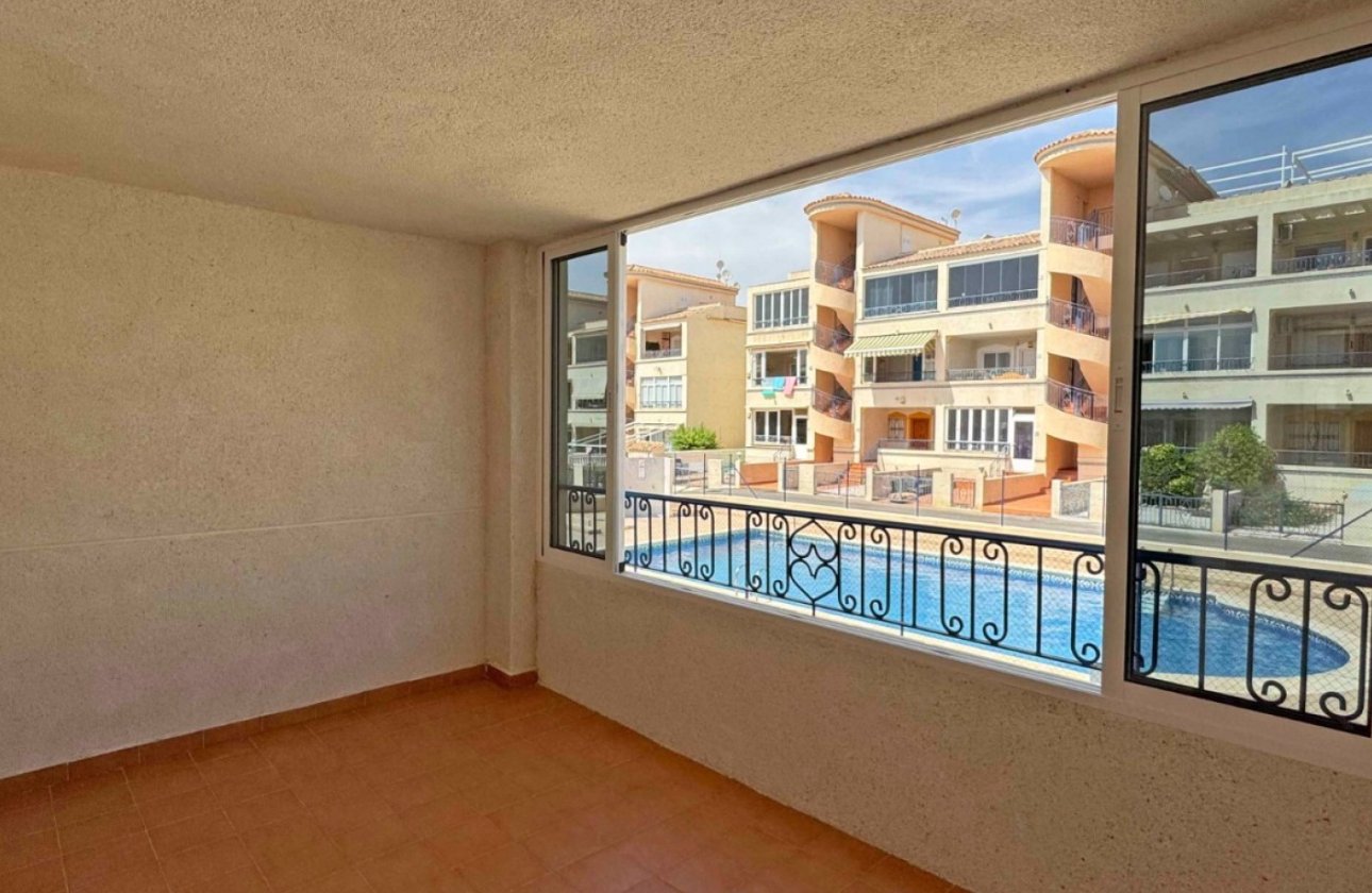 Resale - Apartment / flat - Orihuela Costa - Los Altos