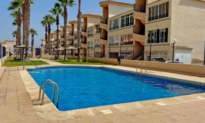 Resale - Apartment / flat - Orihuela Costa - Los Altos