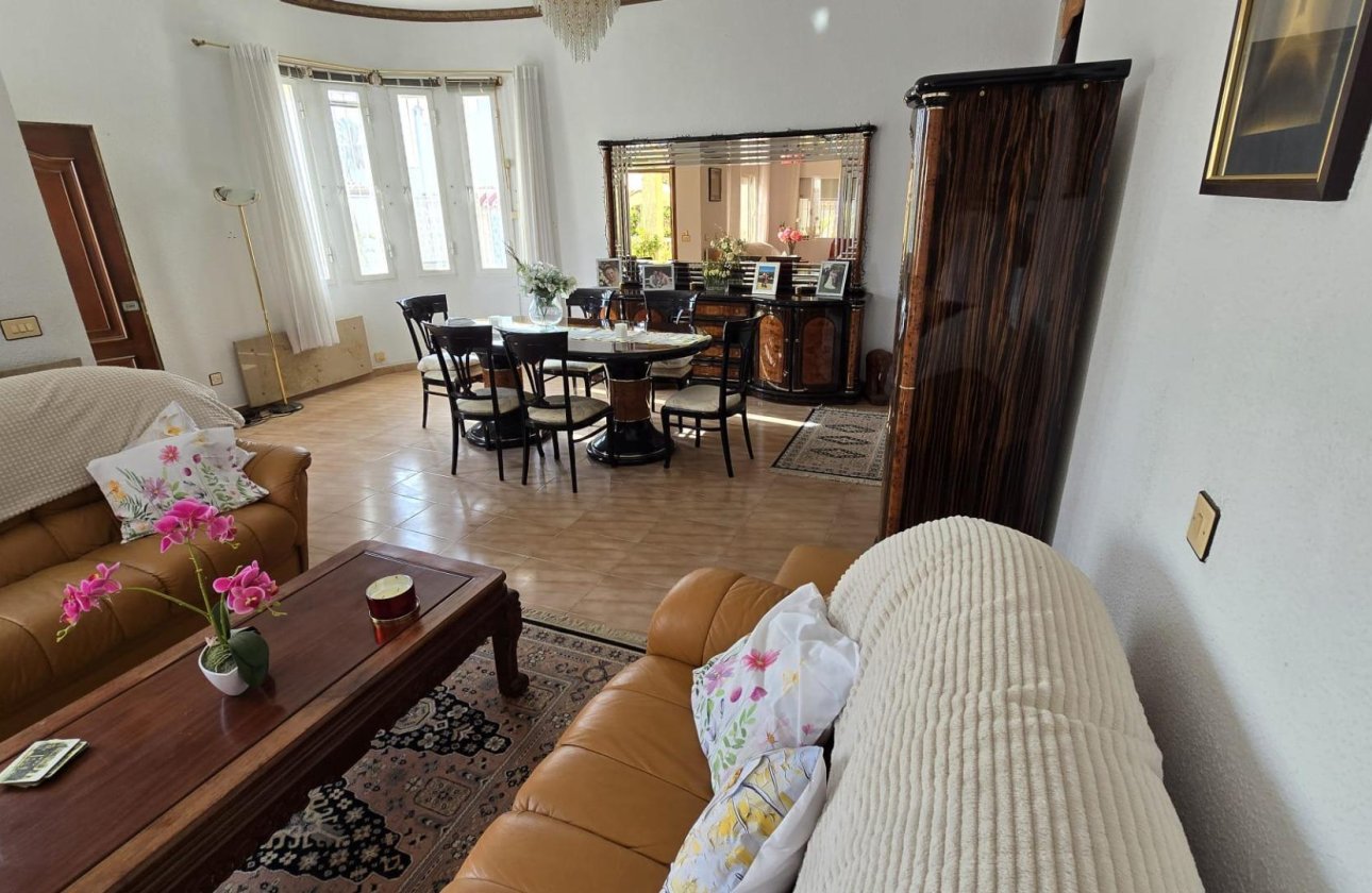 Reventa - Villa - Torrevieja - La Siesta - El Salado - Torreta