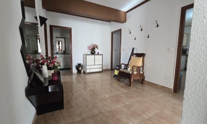 Reventa - Villa - Torrevieja - La Siesta - El Salado - Torreta