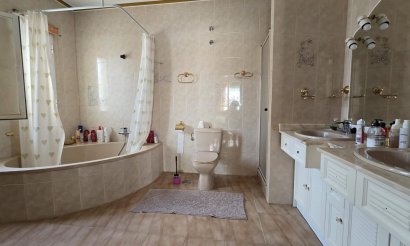 Reventa - Villa - Torrevieja - La Siesta - El Salado - Torreta