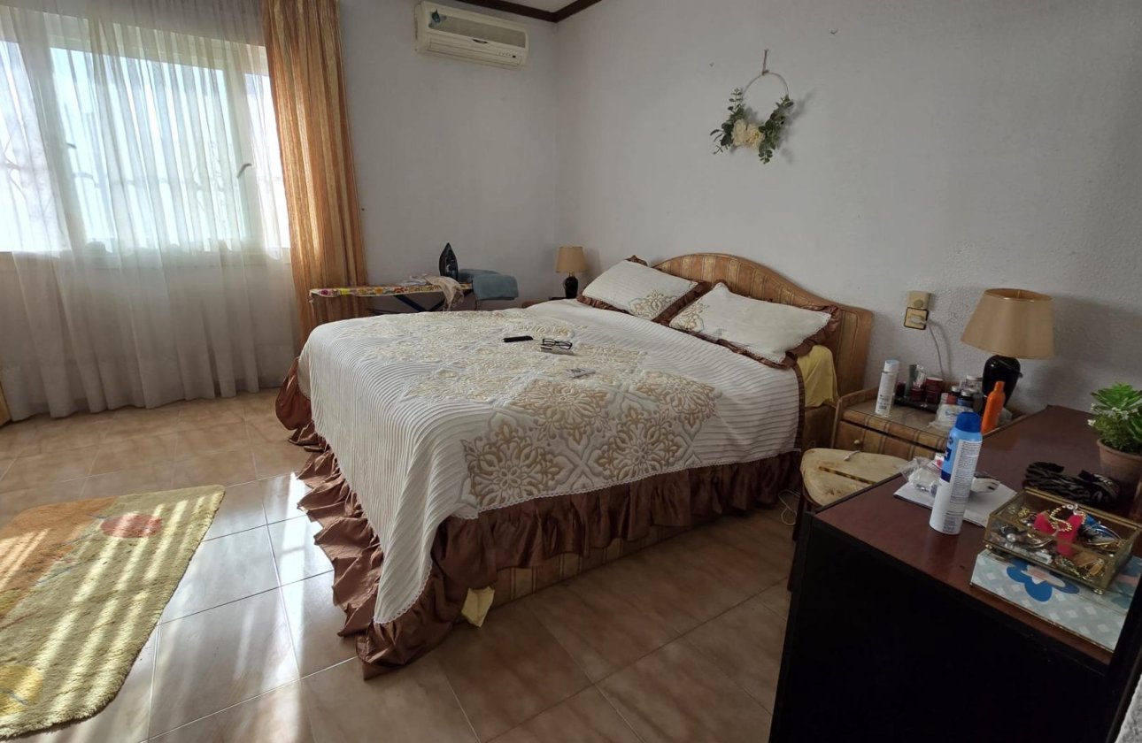 Reventa - Villa - Torrevieja - La Siesta - El Salado - Torreta