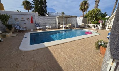 Reventa - Villa - Torrevieja - La Siesta - El Salado - Torreta