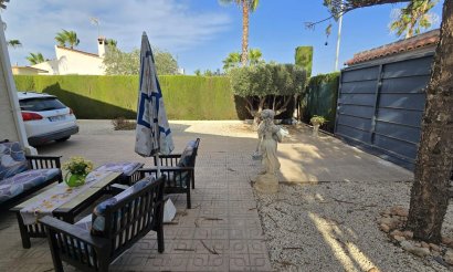 Reventa - Villa - Torrevieja - La Siesta - El Salado - Torreta