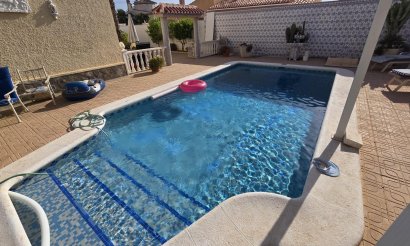 Reventa - Villa - Torrevieja - La Siesta - El Salado - Torreta