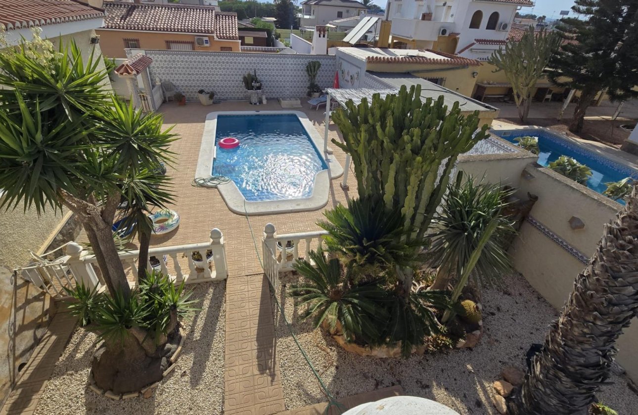 Reventa - Villa - Torrevieja - La Siesta - El Salado - Torreta