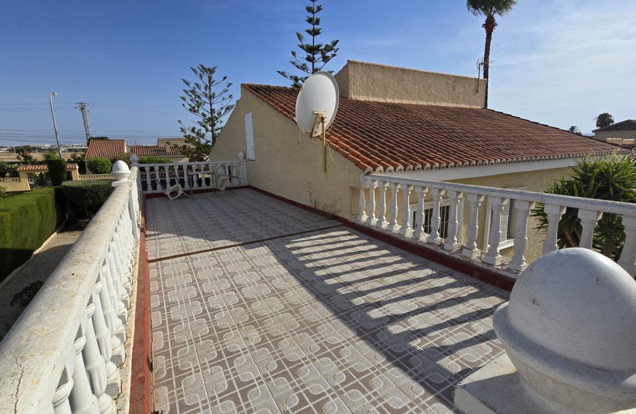 Reventa - Villa - Torrevieja - La Siesta - El Salado - Torreta