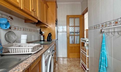 Resale - Apartment / flat - Orihuela Costa - Punta Prima