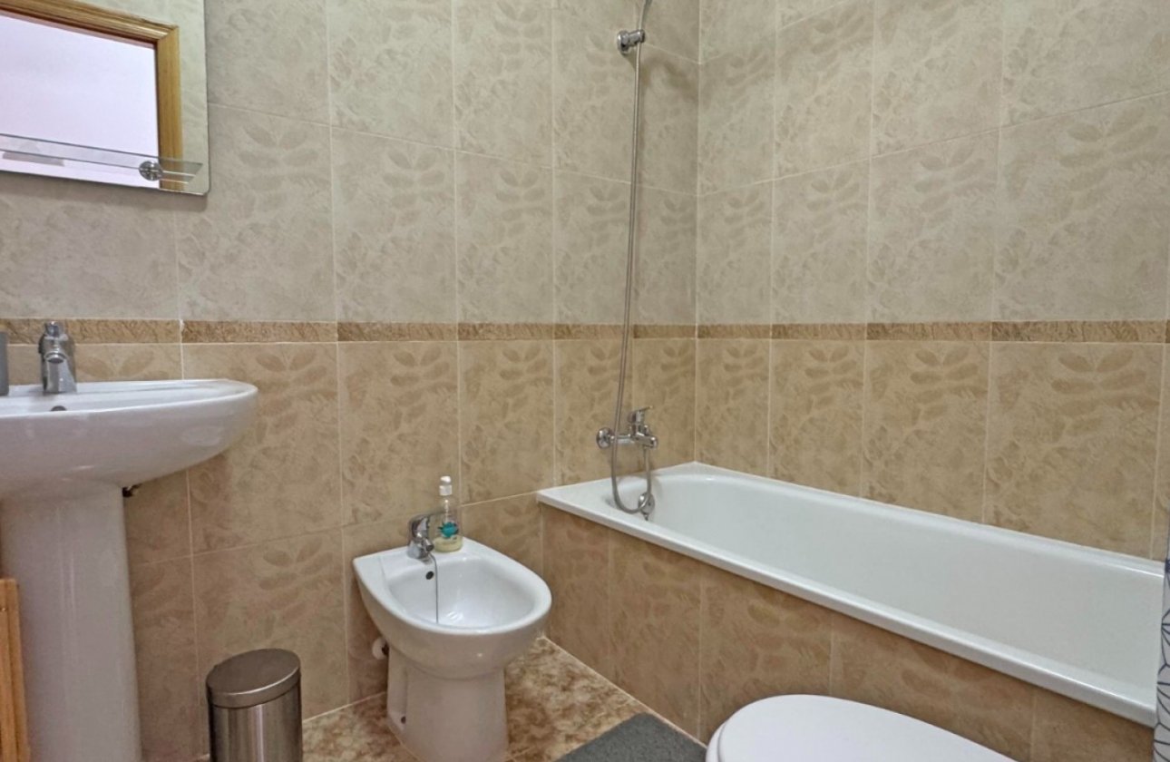 Resale - Apartment / flat - Orihuela Costa - Punta Prima