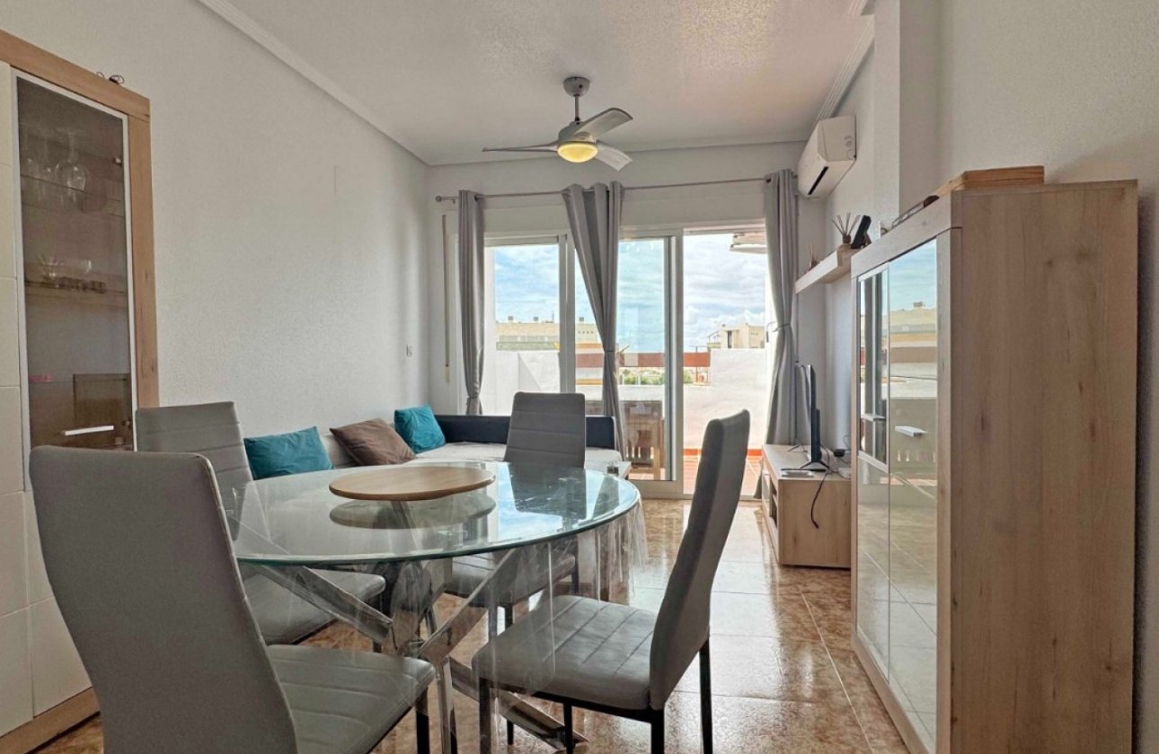 Resale - Apartment / flat - Orihuela Costa - Punta Prima