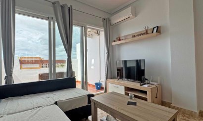 Resale - Apartment / flat - Orihuela Costa - Punta Prima