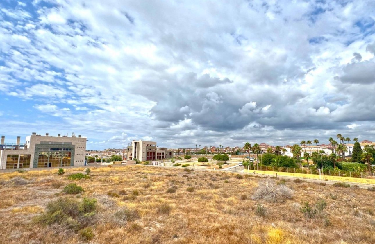 Resale - Apartment / flat - Orihuela Costa - Punta Prima