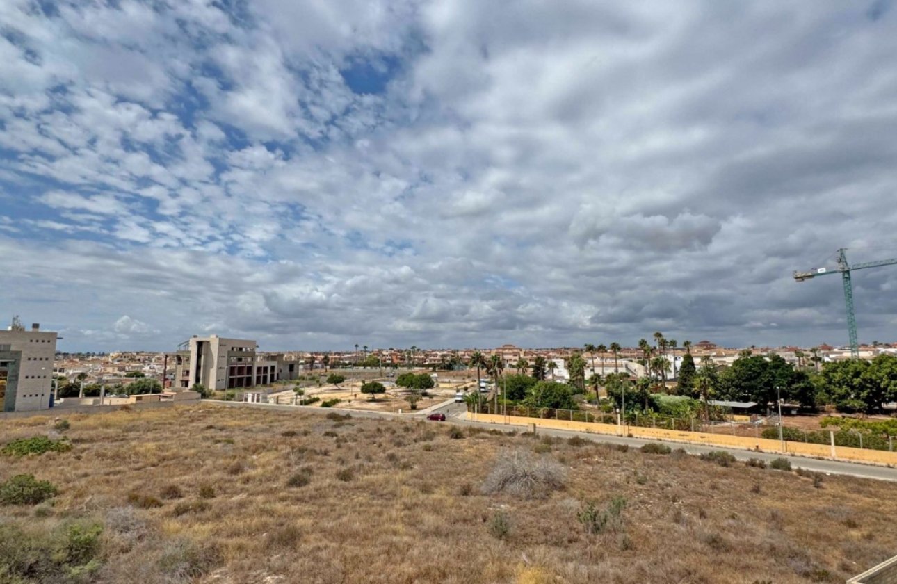 Resale - Apartment / flat - Orihuela Costa - Punta Prima