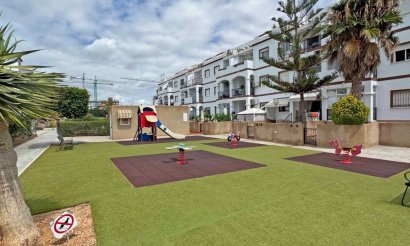 Resale - Apartment / flat - Orihuela Costa - Punta Prima