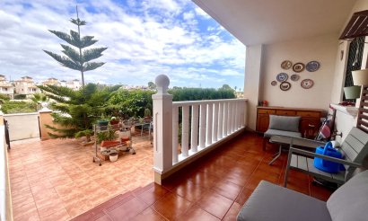 Resale - Apartment / flat - Cabo Roig