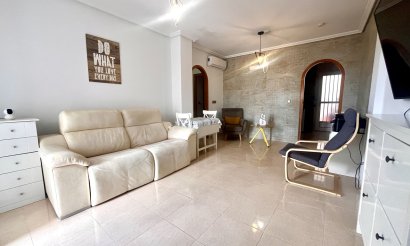 Resale - Apartment / flat - Cabo Roig