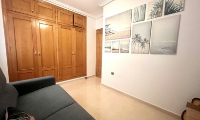 Resale - Apartment / flat - Cabo Roig