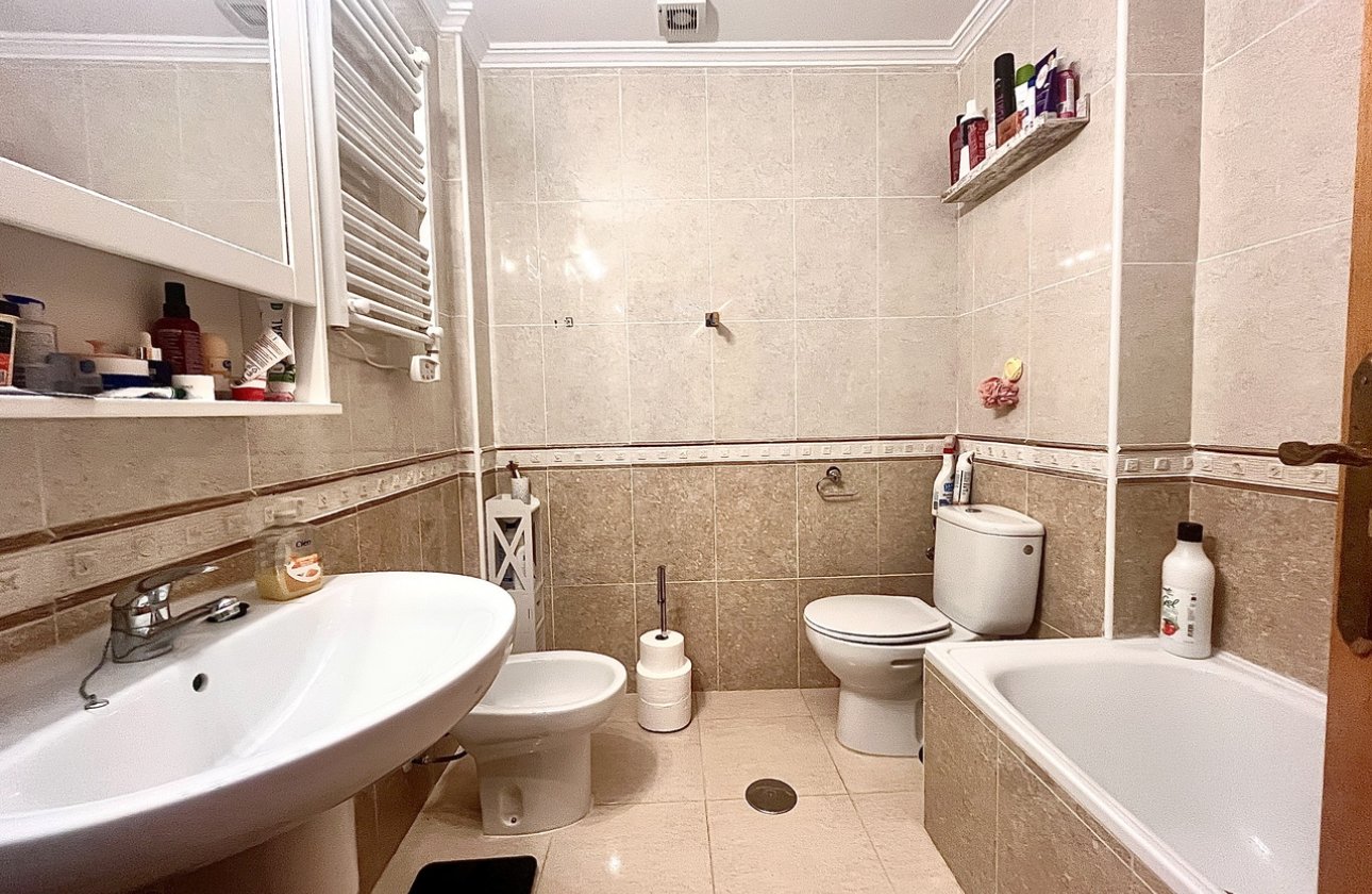 Resale - Apartment / flat - Cabo Roig