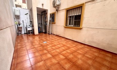 Resale - Apartment / flat - Cabo Roig