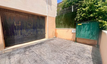 Resale - Apartment / flat - Cabo Roig