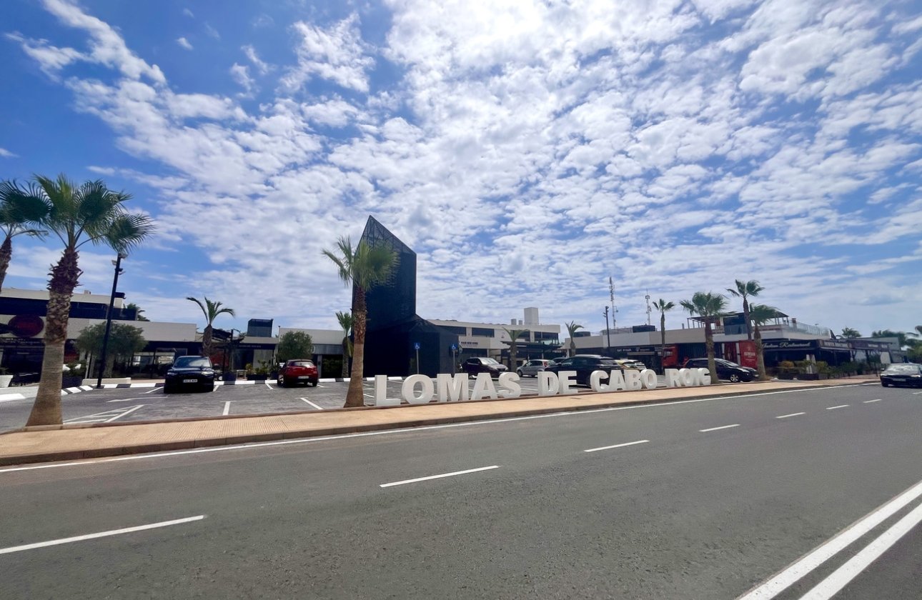 Resale - Apartment / flat - Cabo Roig