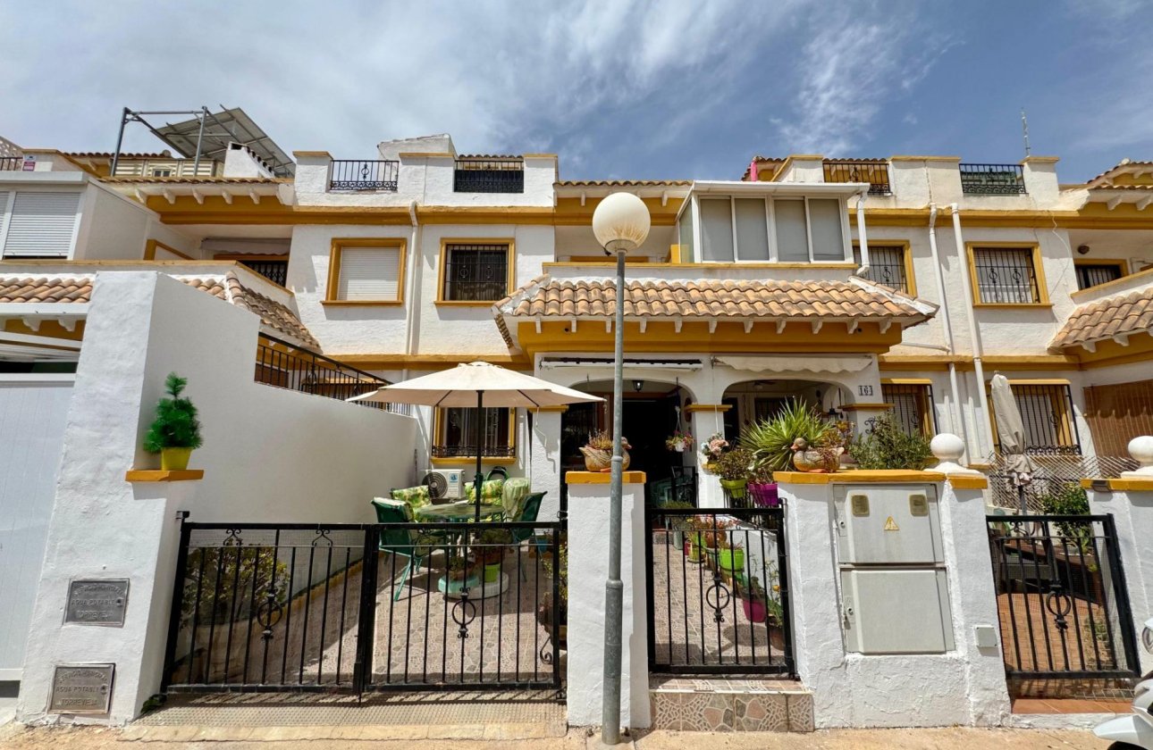 Resale - Townhouse - Torrevieja - La Siesta - El Salado - Torreta