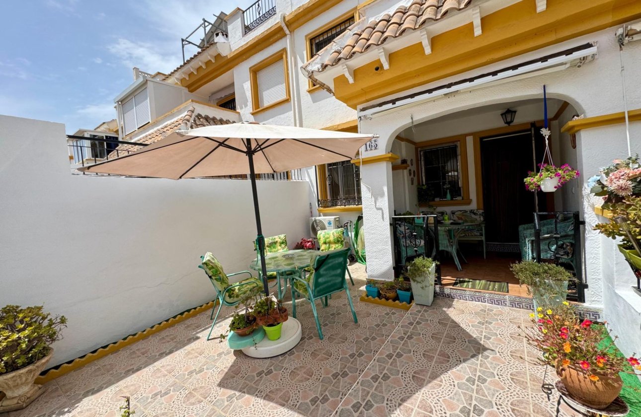Resale - Townhouse - Torrevieja - La Siesta - El Salado - Torreta