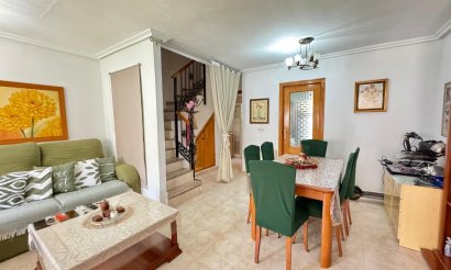 Resale - Townhouse - Torrevieja - La Siesta - El Salado - Torreta