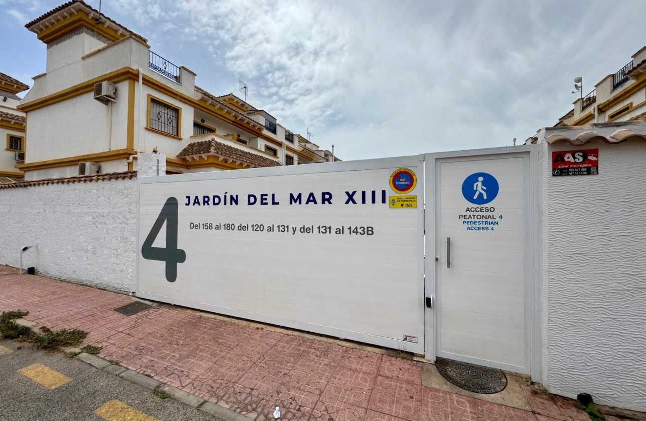 Resale - Townhouse - Torrevieja - La Siesta - El Salado - Torreta