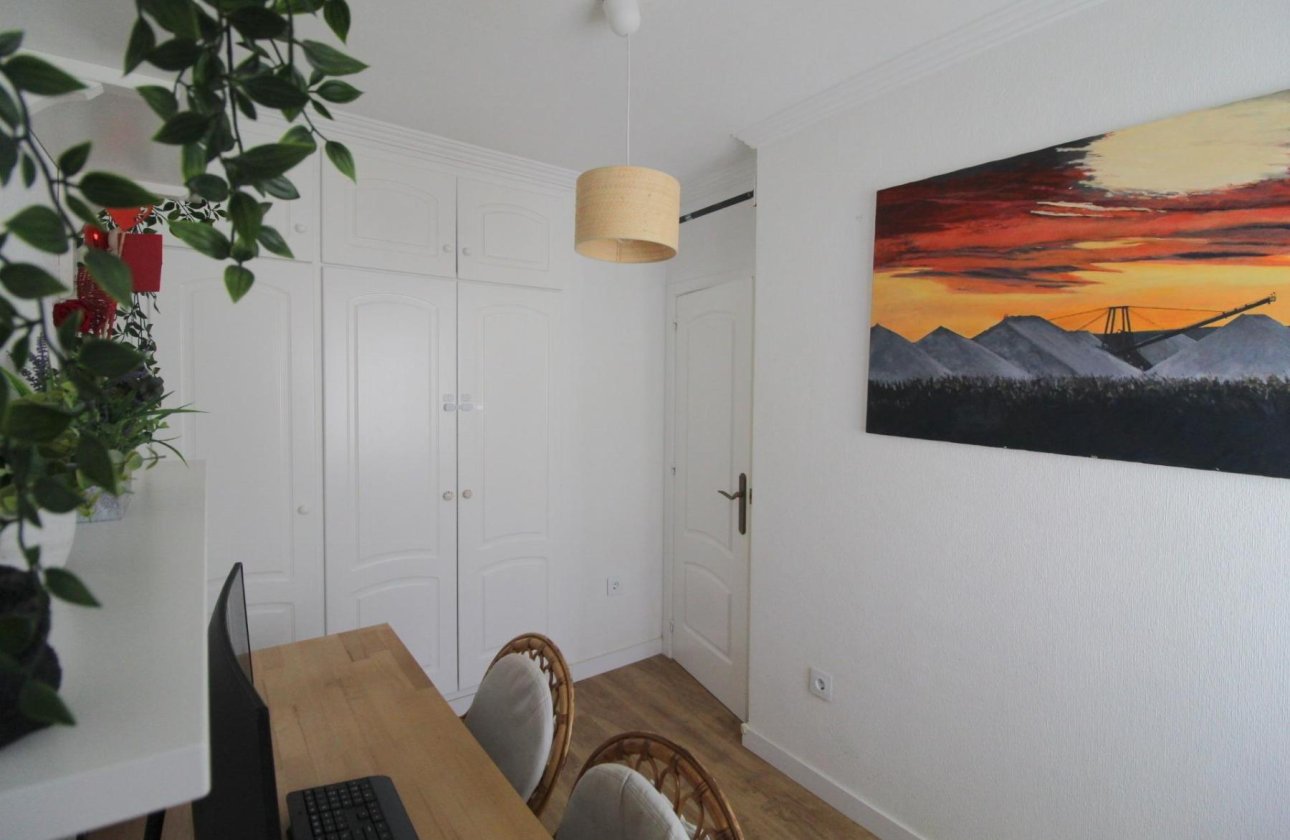 Reventa - Apartamento / piso - Torrevieja - La Veleta