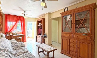 Resale - Townhouse - Torrevieja - La Siesta - El Salado -  Torreta