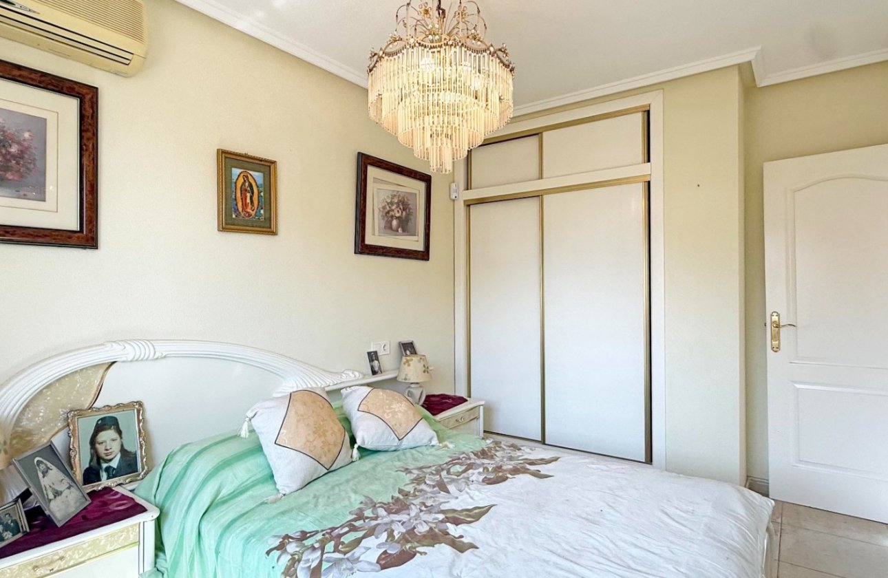 Resale - Townhouse - Torrevieja - La Siesta - El Salado -  Torreta