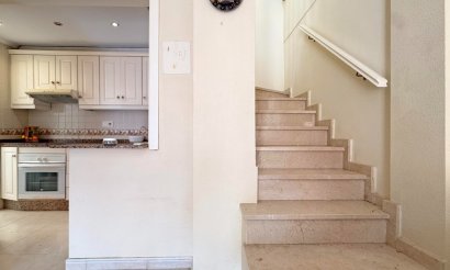 Resale - Townhouse - Torrevieja - La Siesta - El Salado -  Torreta