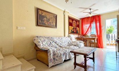Resale - Townhouse - Torrevieja - La Siesta - El Salado -  Torreta