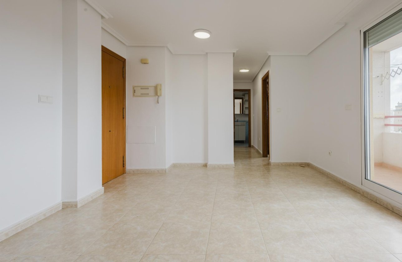 Reventa - Apartamento / piso - Torrevieja - Centro