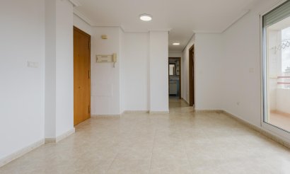 Reventa - Apartamento / piso - Torrevieja - Centro